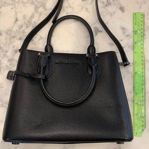 Michael Kors NWOT Crossbody Handbag